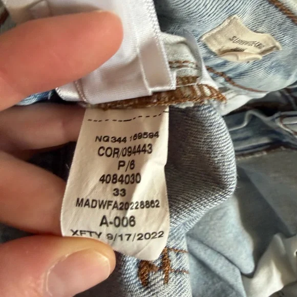 Madewell Lightwash Blue Denim Superwide-Leg Jeans size 33 EUC - Picture 9 of 9